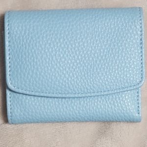 🔹BLUE TRIFOLD WALLET NWOT🔹